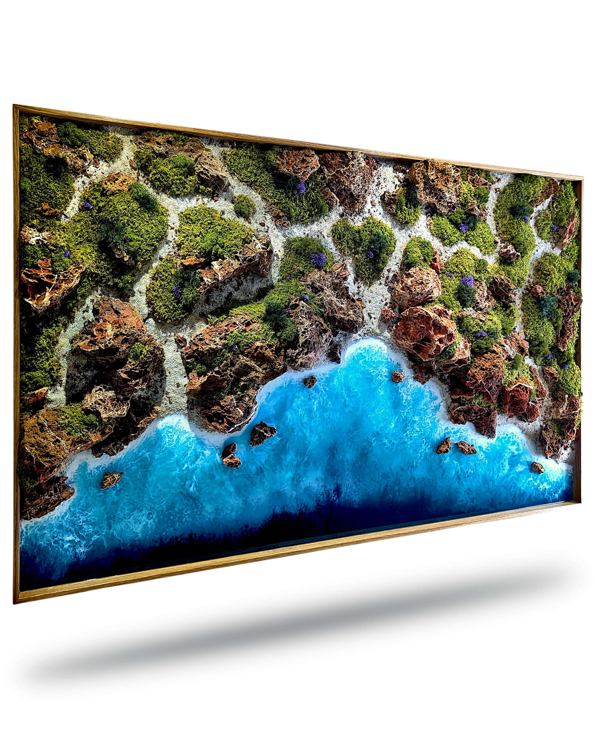 Maritimes Moosbild Algarve - Handgefertigte Wandkunst mit echtem Moos und Resin-Oberfläche, inspiriert von der Algarve.