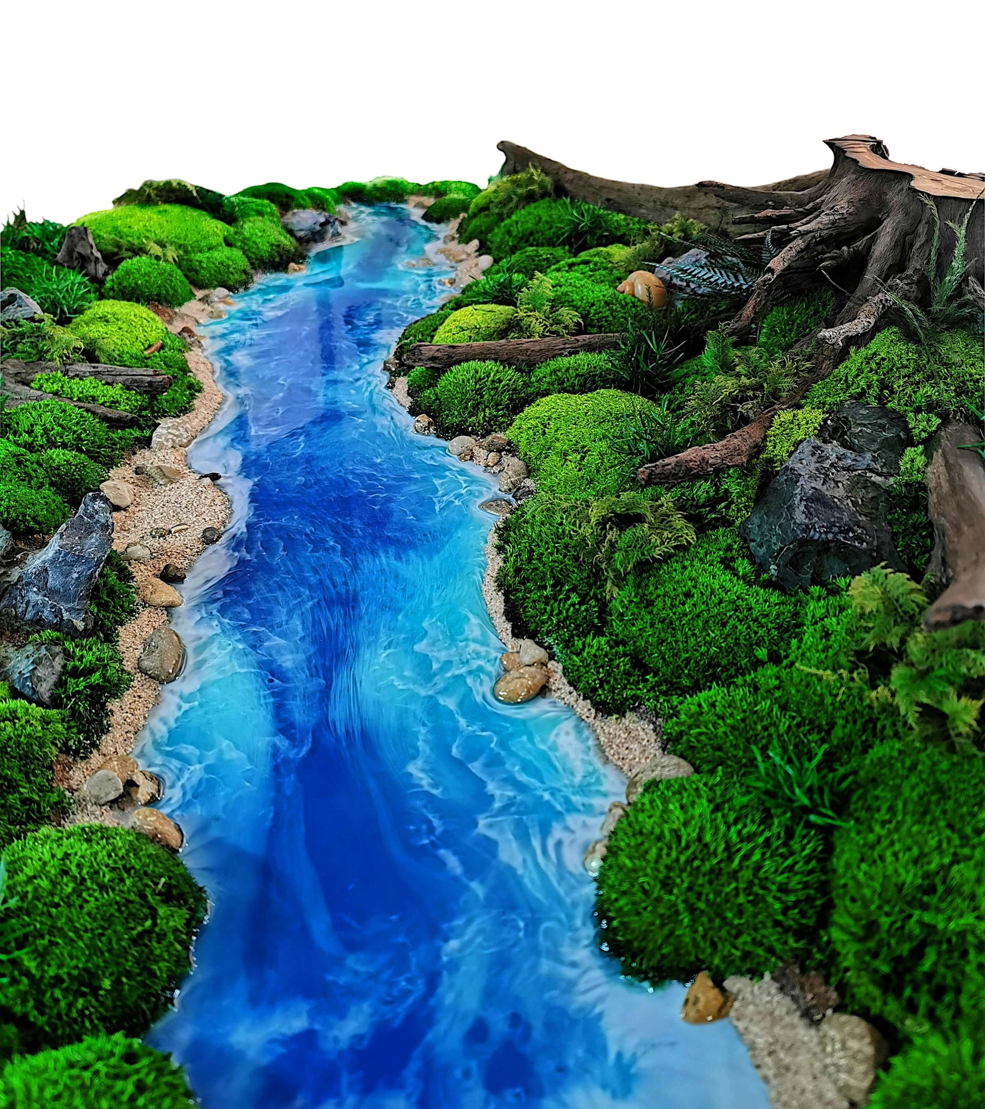 Handgefertigtes Moosbild "Forest River" mit blauem Fluss, grünem Moos und natürlichen Elementen.