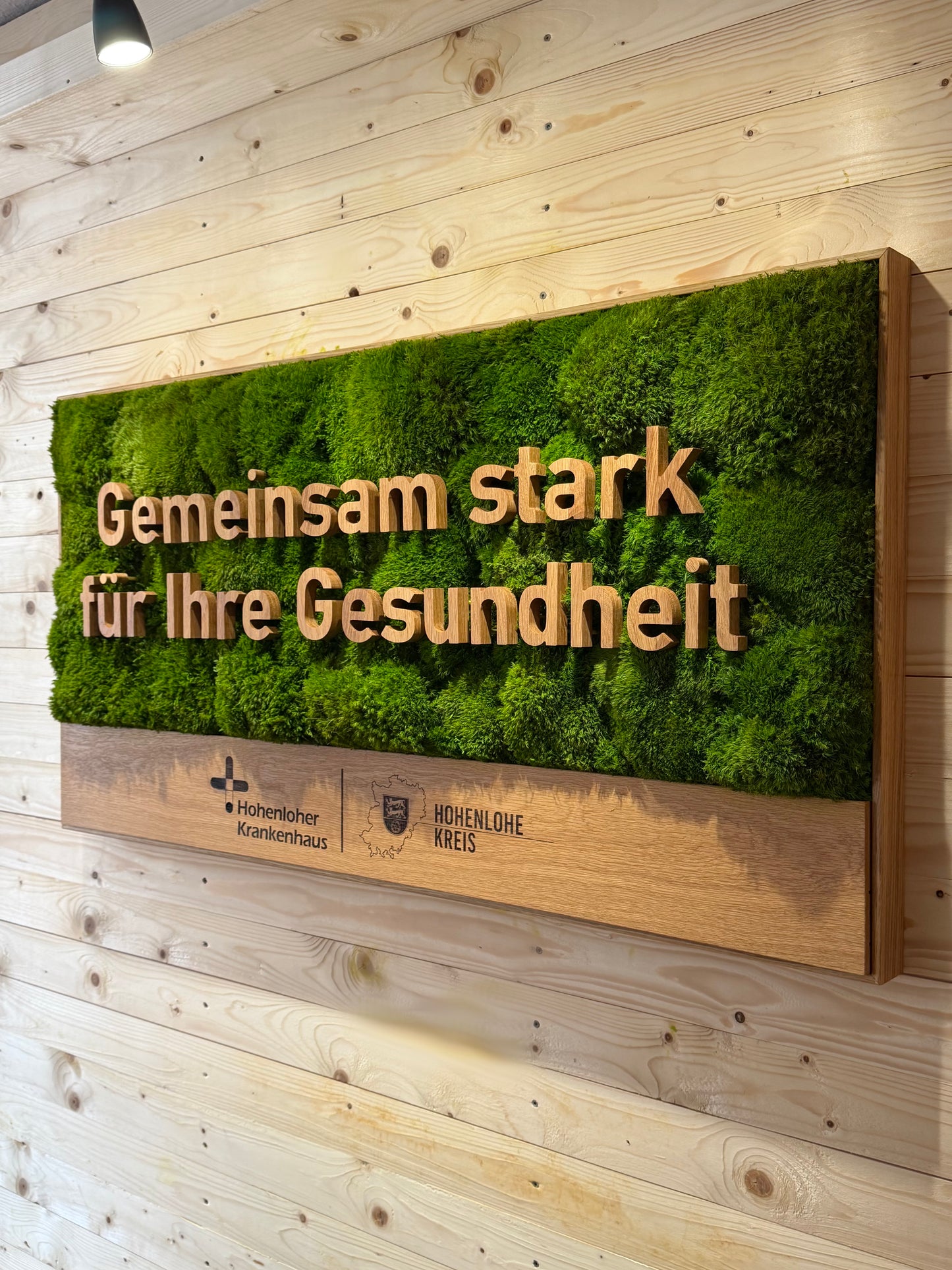 Provence Moss Picture with Wooden Logo made of Spruce or Oak